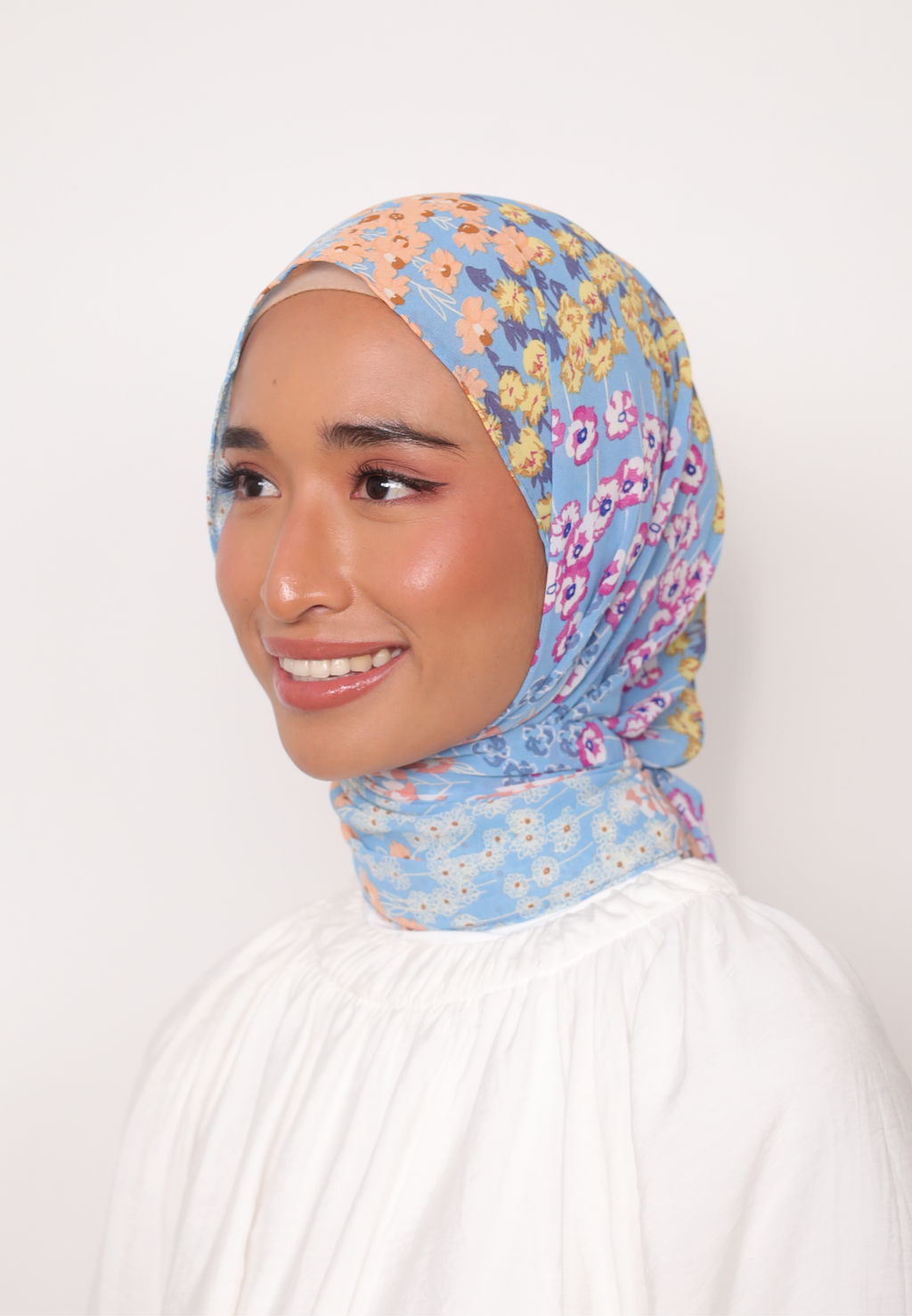 LE BLOOM PRINTED LOOSE SHAWL - SOPHIA
