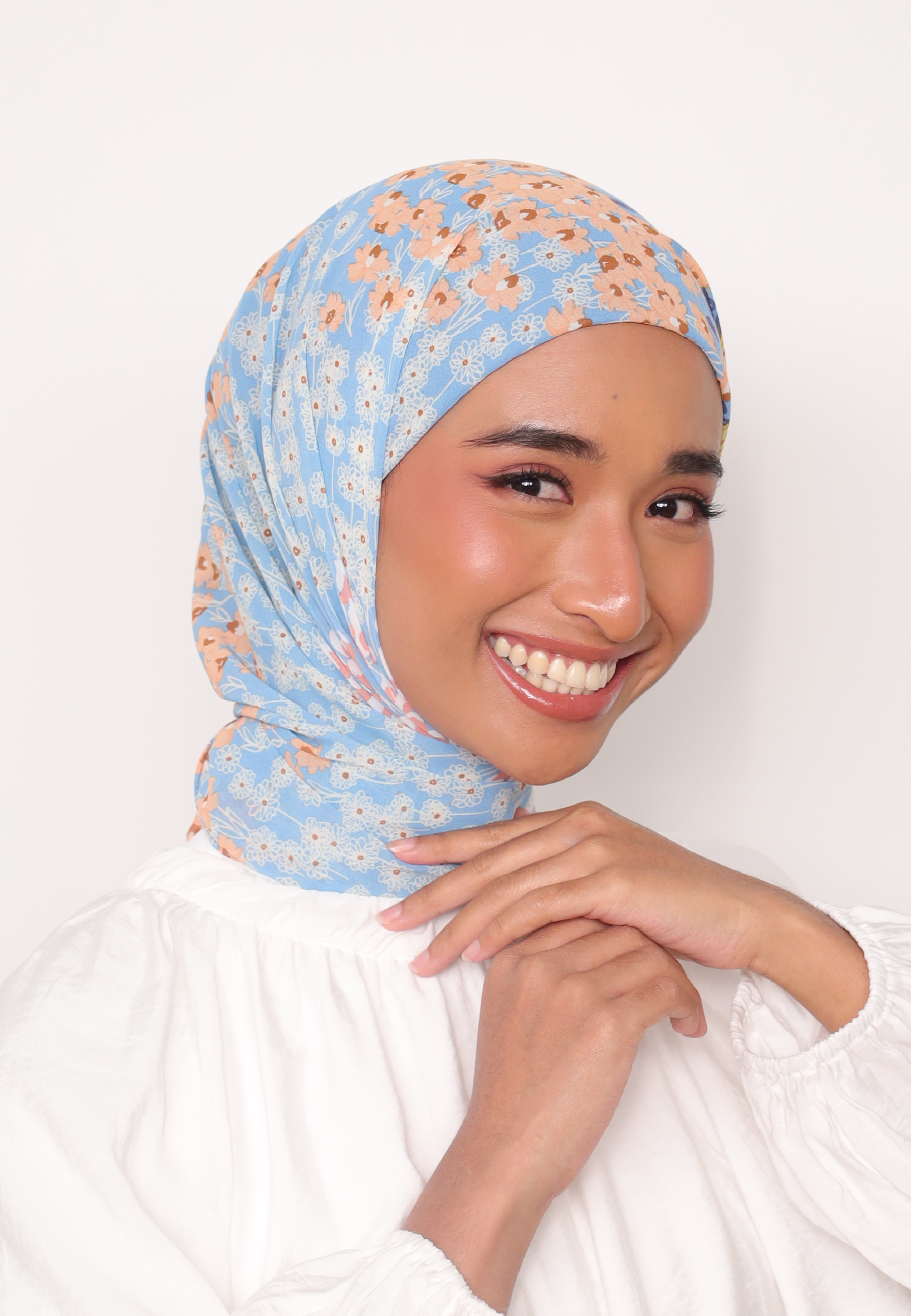 LE BLOOM PRINTED INSTANT SHAWL - SOPHIA
