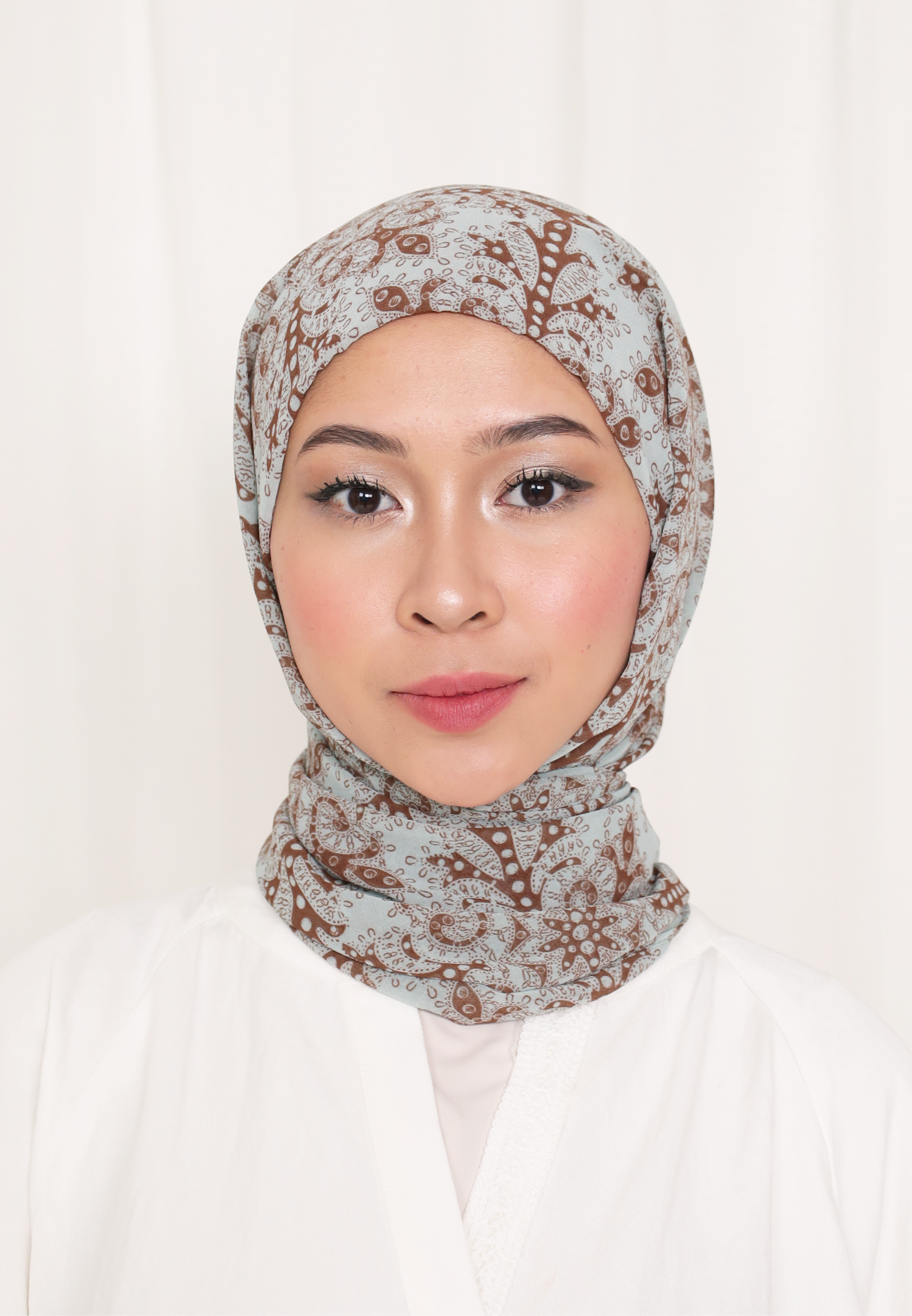 BELIEVE PRINTED INSTANT BAWAL IN STUCK IN THE MOMENT