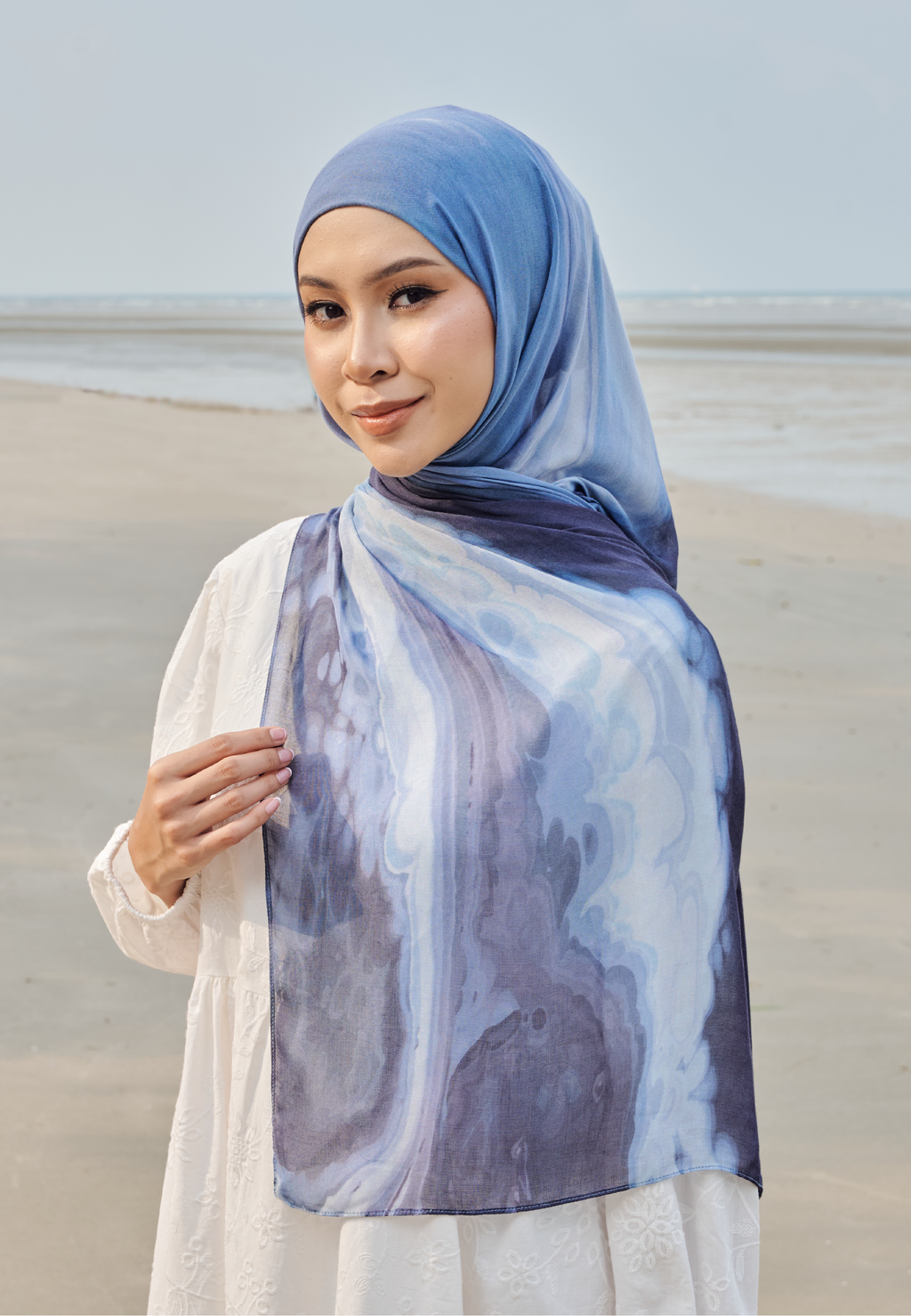AURA MODAL INSTANT SHAWL - BLUE TIDE