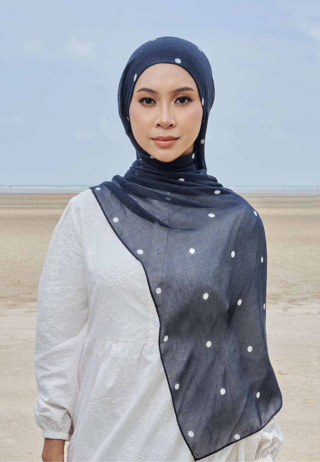 AURA MODAL INSTANT SHAWL - ECLIPSE POLKA