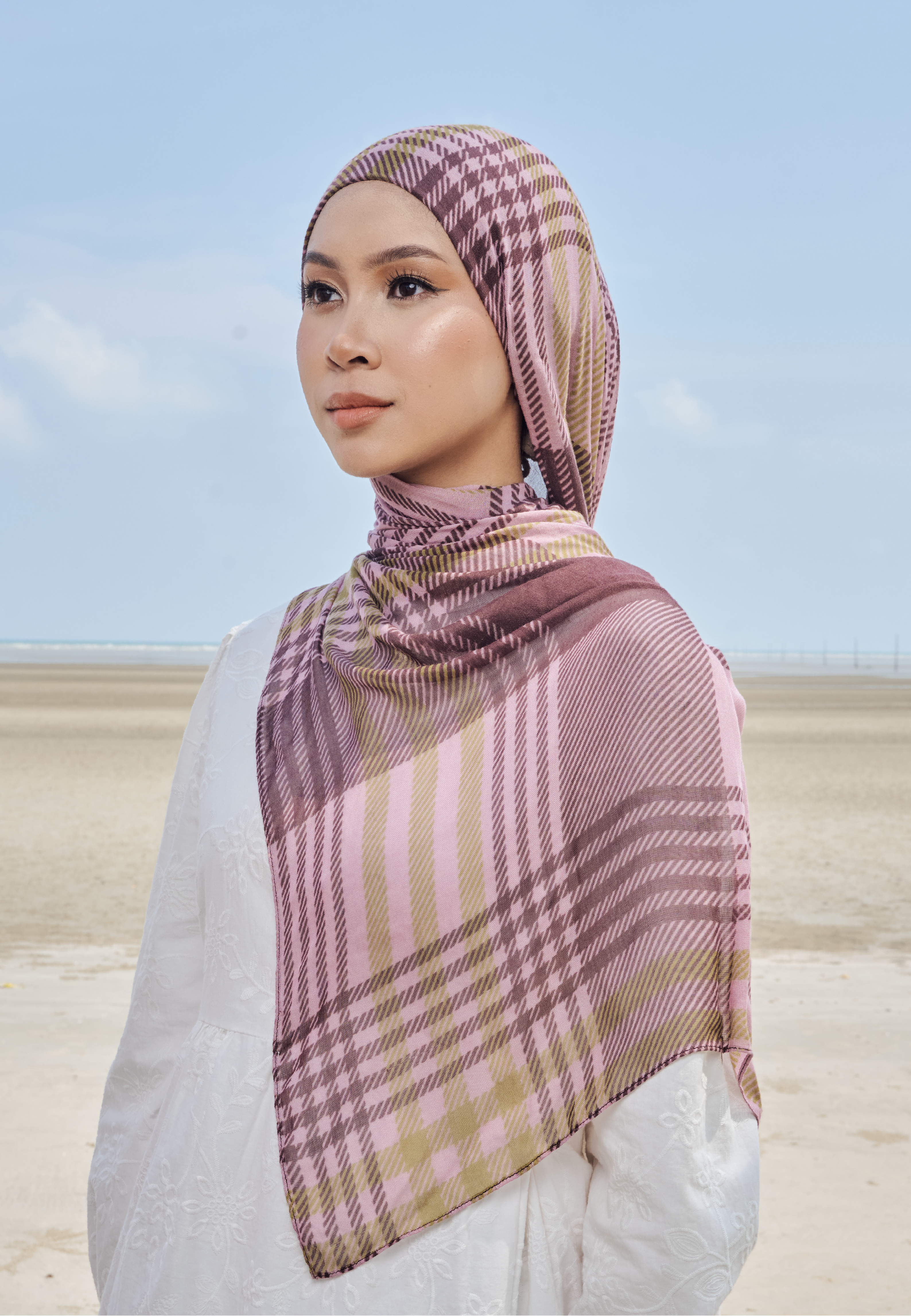 AURA MODAL INSTANT SHAWL - MOCHA PLAID