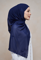 KUNTUM INSTANT SHAWL IN BIRU GELAP