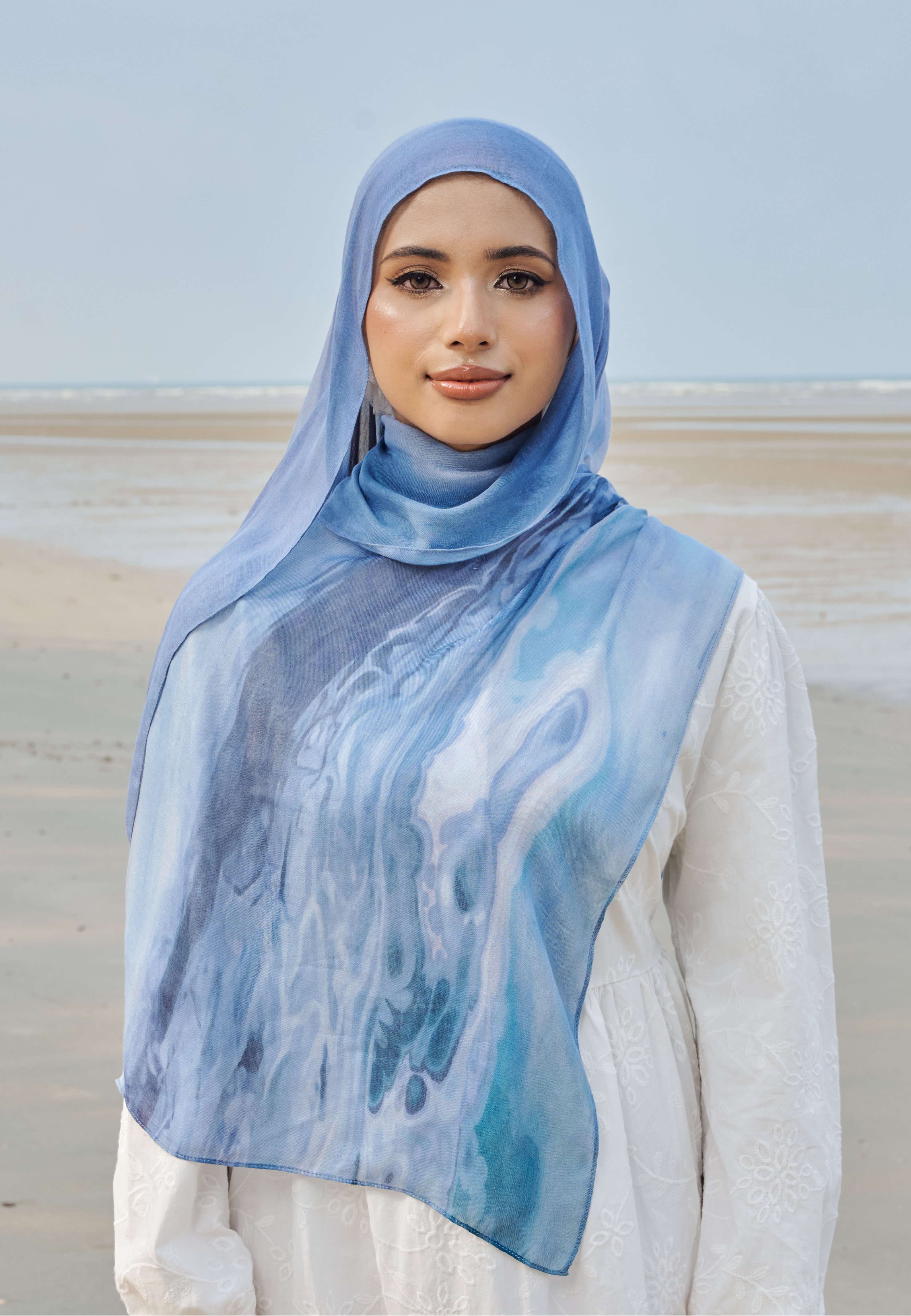 AURA MODAL LOOSE SHAWL - BLUE TIDE