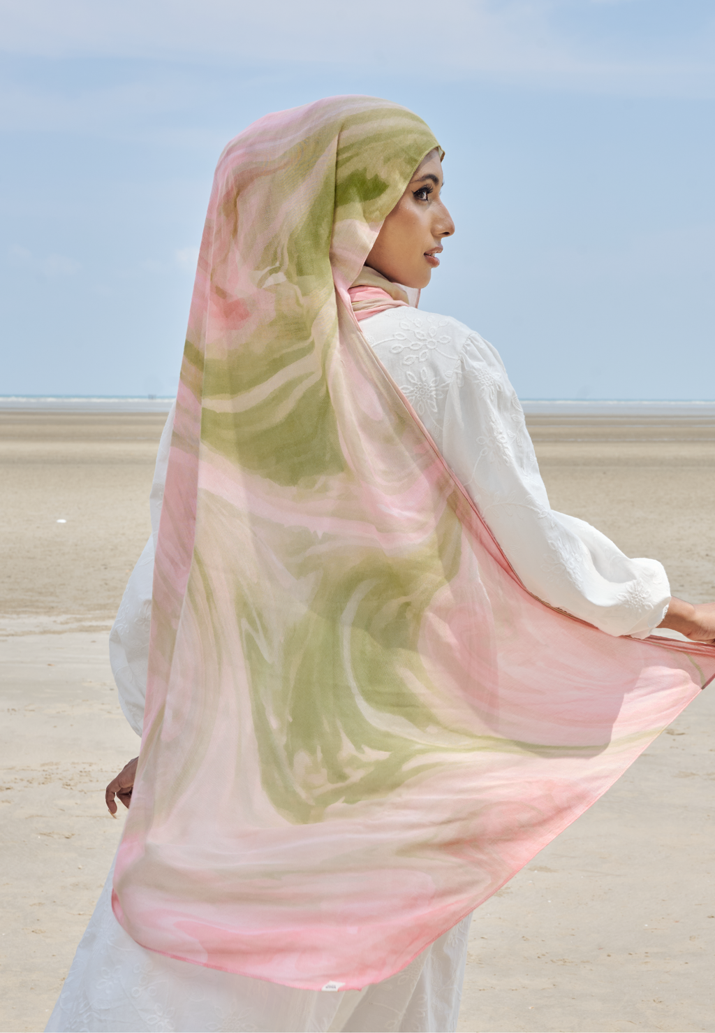 AURA MODAL LOOSE SHAWL - STRAWBERRY MATCHA