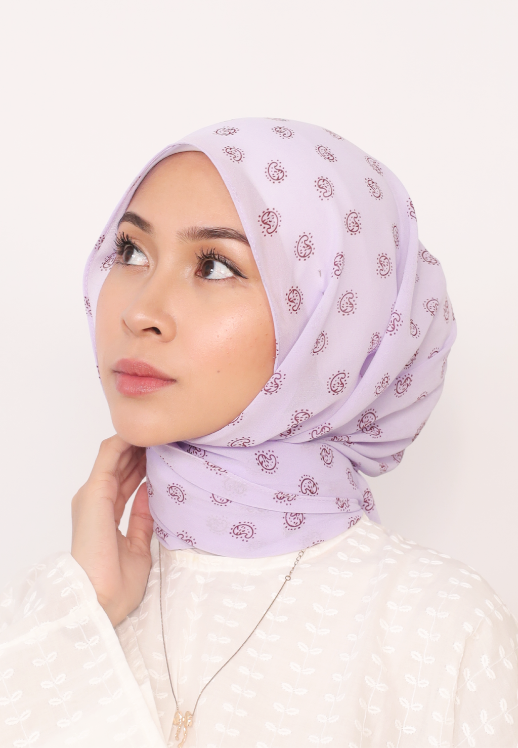 LUMIERÉ PRINTED LOOSE SHAWL - PURPLE PAISLEY