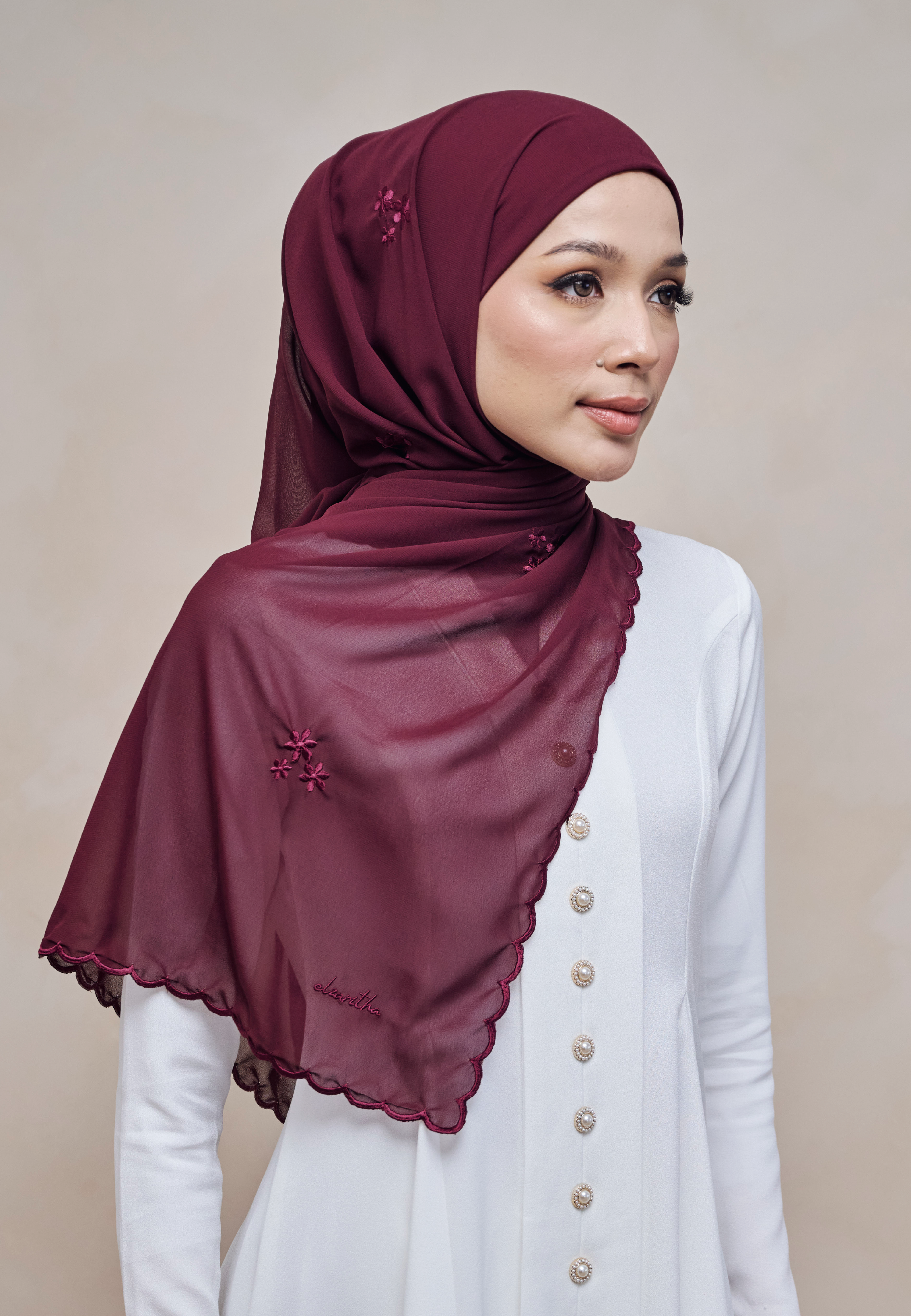 RONA INSTANT SHAWL IN MERAH TUA