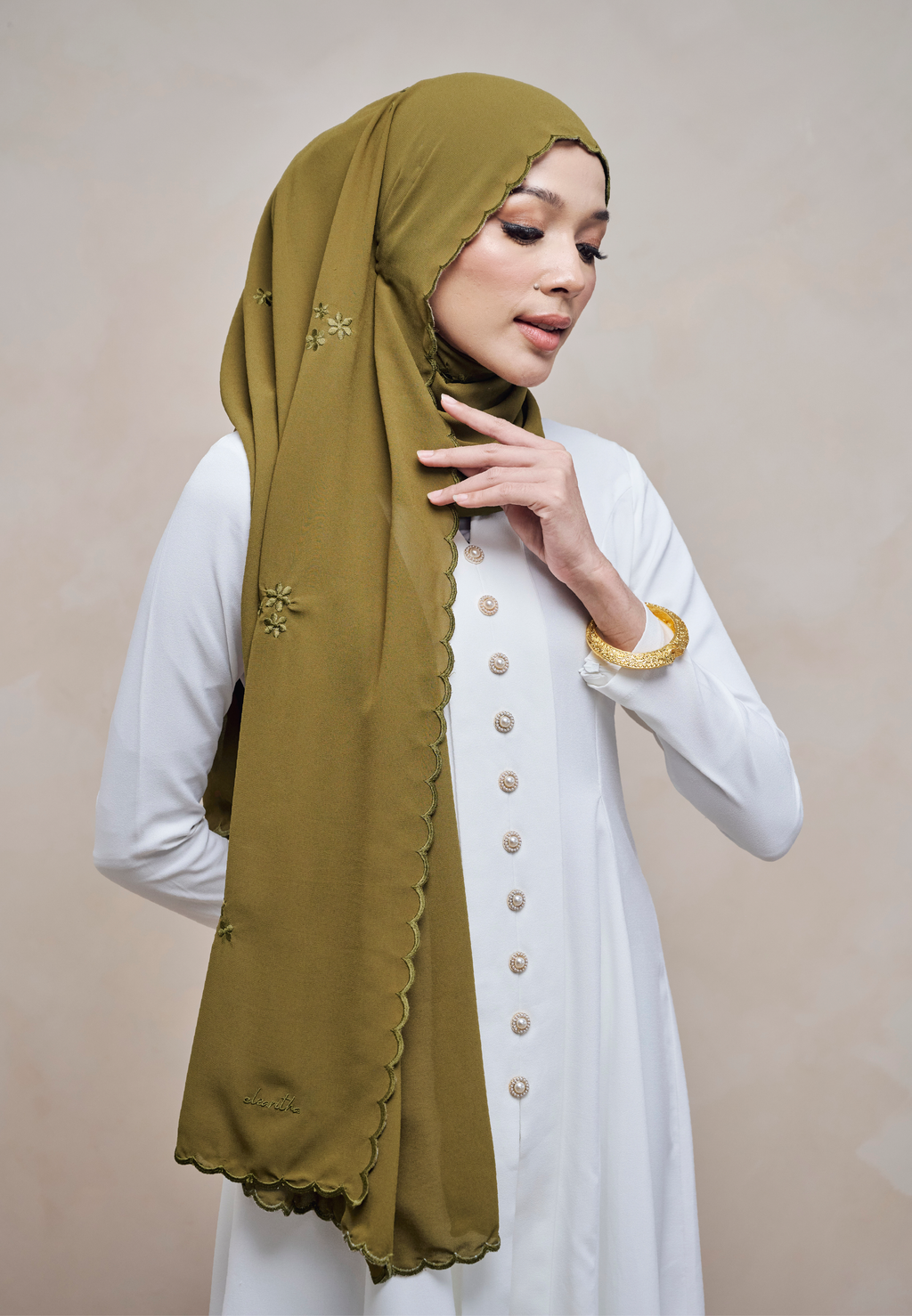 RONA LOOSE SHAWL IN HIJAU LUMUT