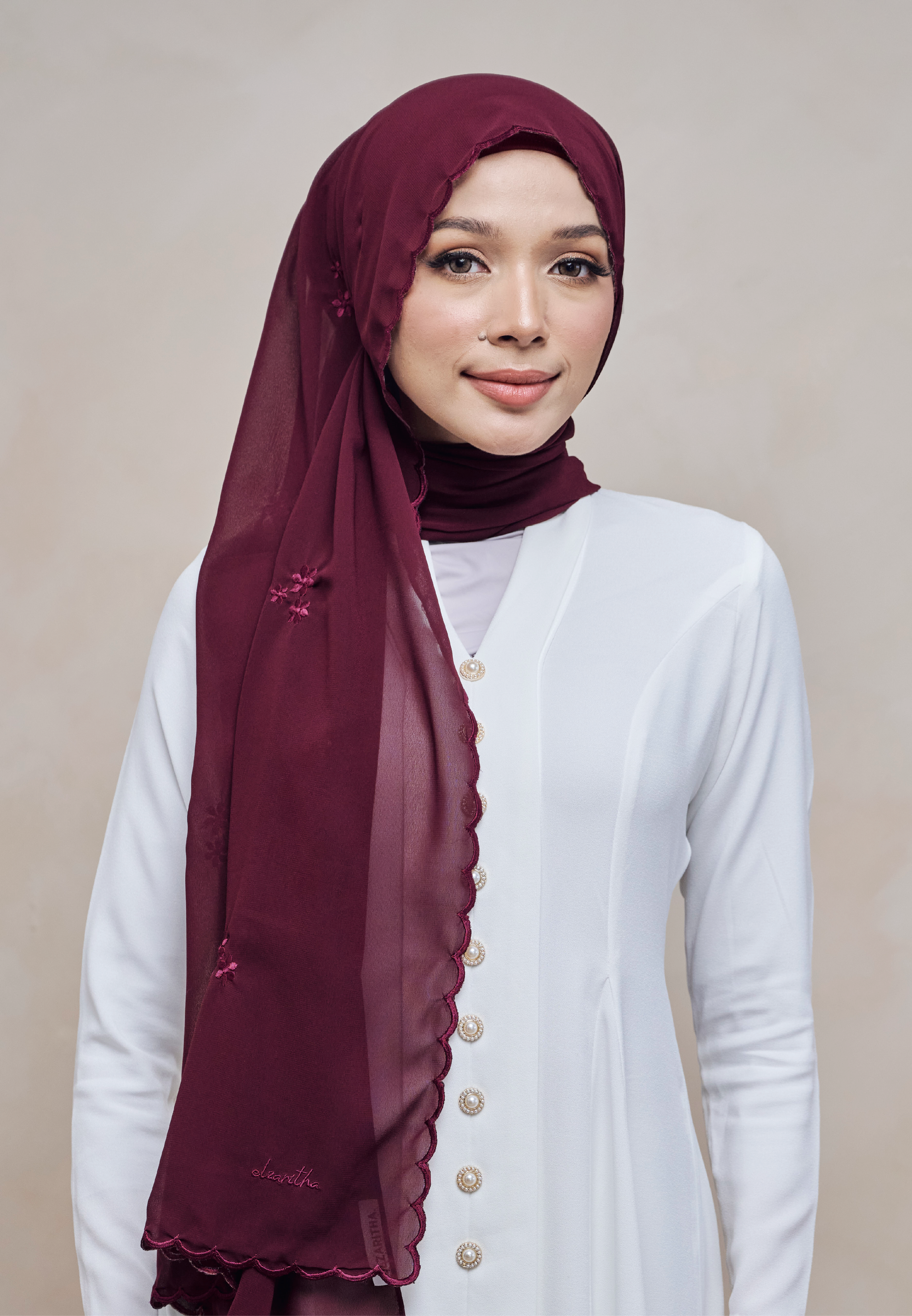 RONA LOOSE SHAWL IN MERAH TUA