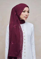 RONA LOOSE SHAWL IN MERAH TUA