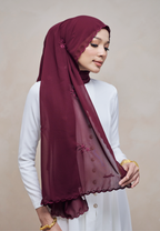 RONA LOOSE SHAWL IN MERAH TUA