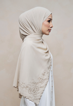 SERIKANDI INSTANT SHAWL IN SAWO MATANG