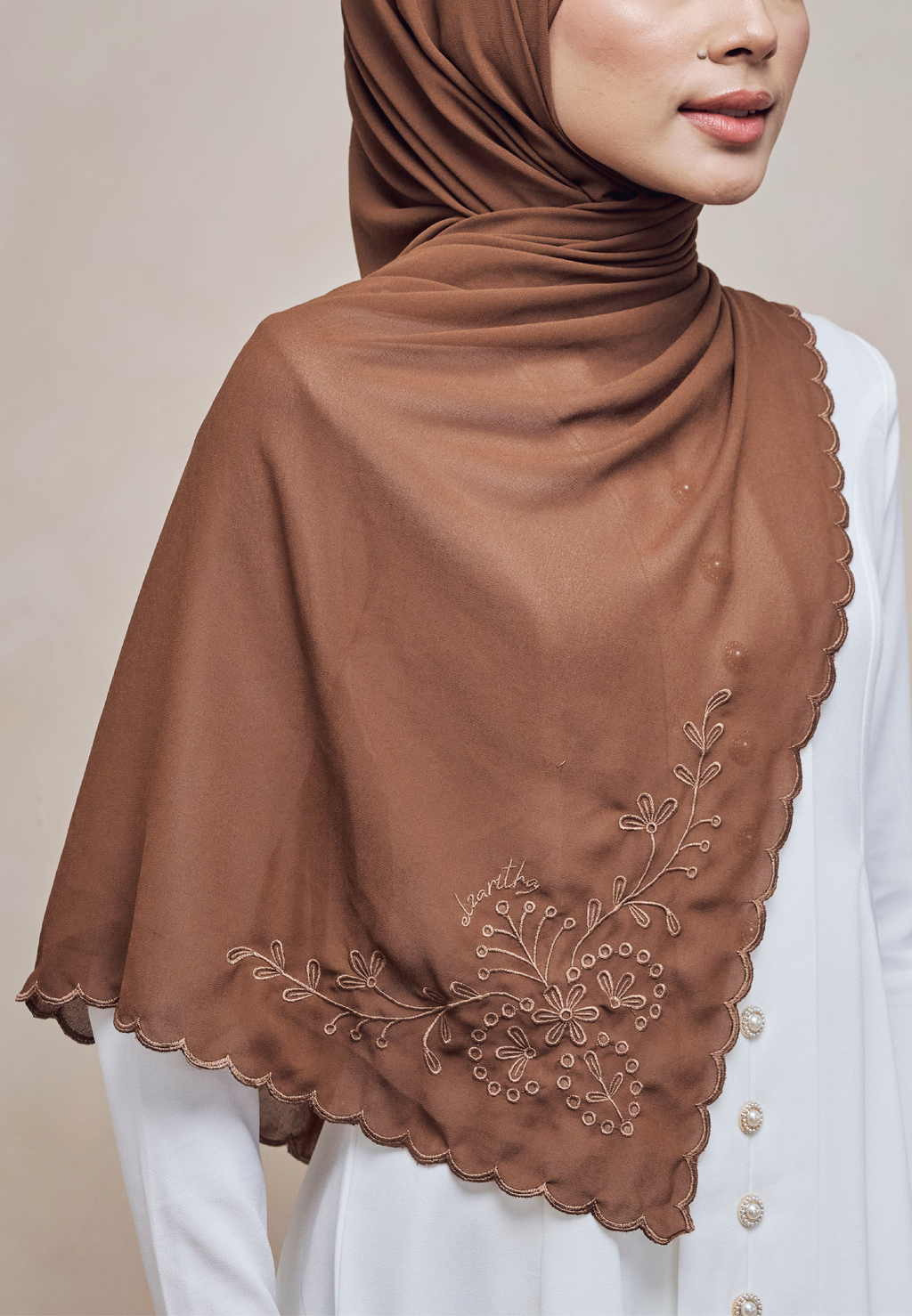 SERIKANDI LOOSE SHAWL IN COKLAT