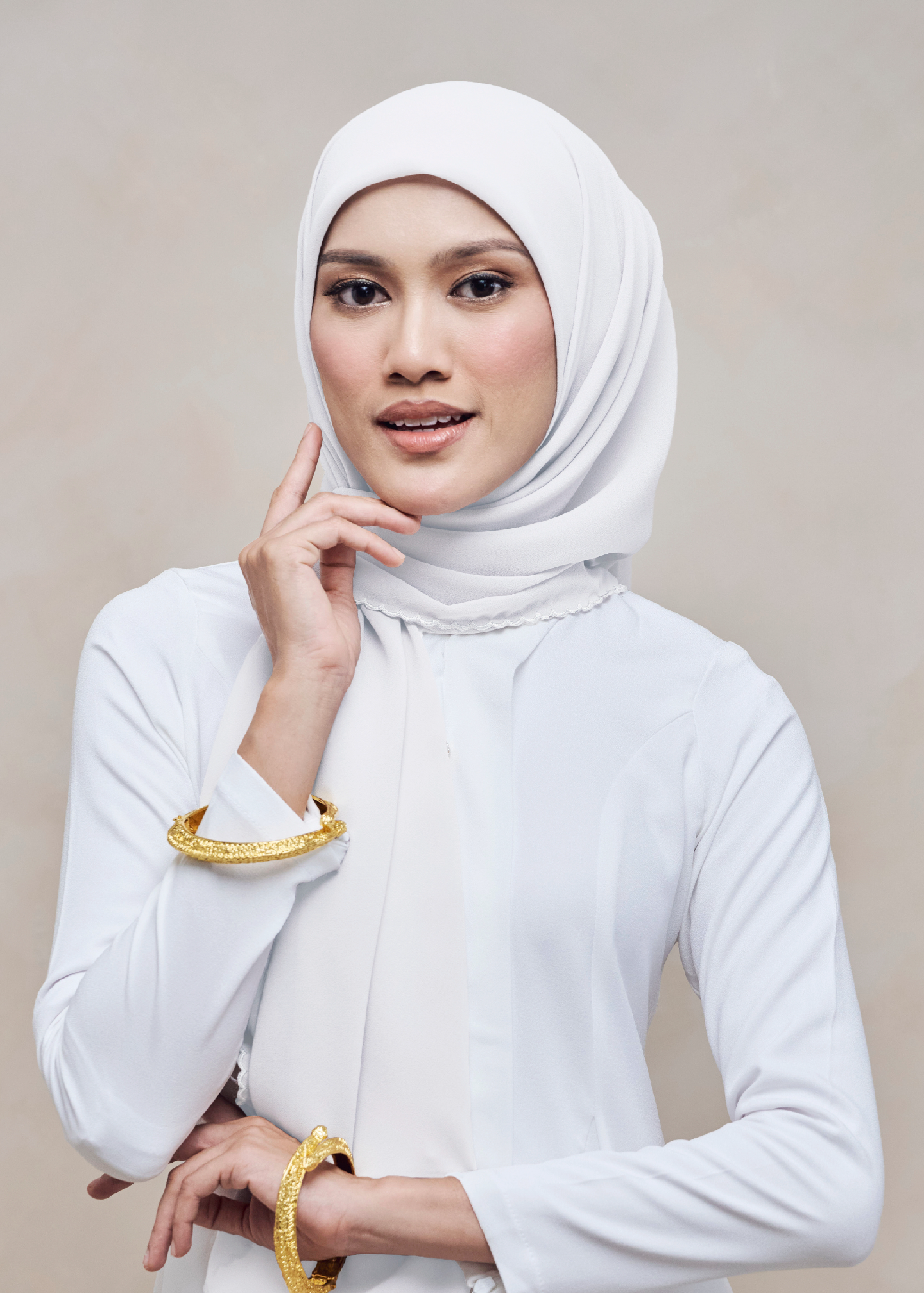 SULUR AYU LOOSE BAWAL IN PUTEH