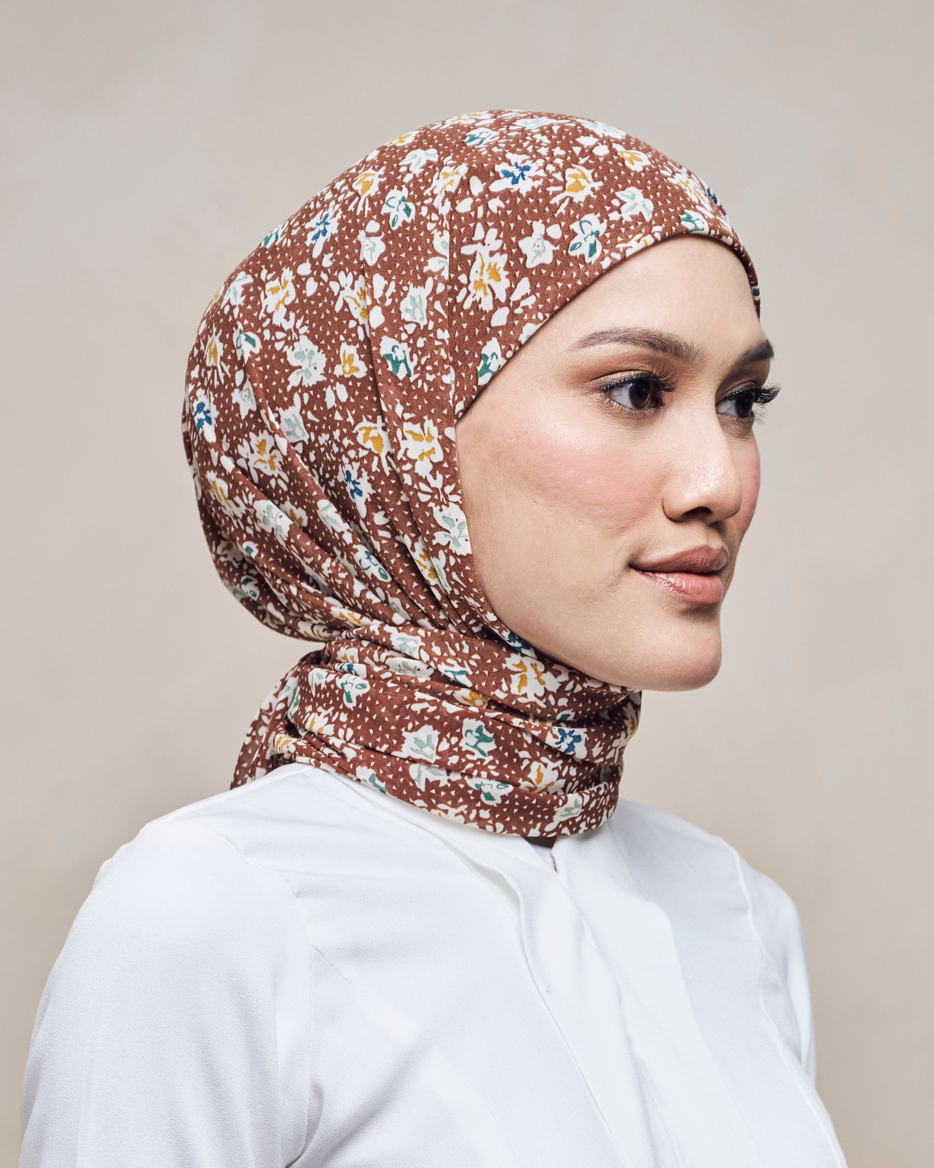 HEIRLOOM PRINTED INSTANT SHAWL - ANTIQUE ROSEWOOD