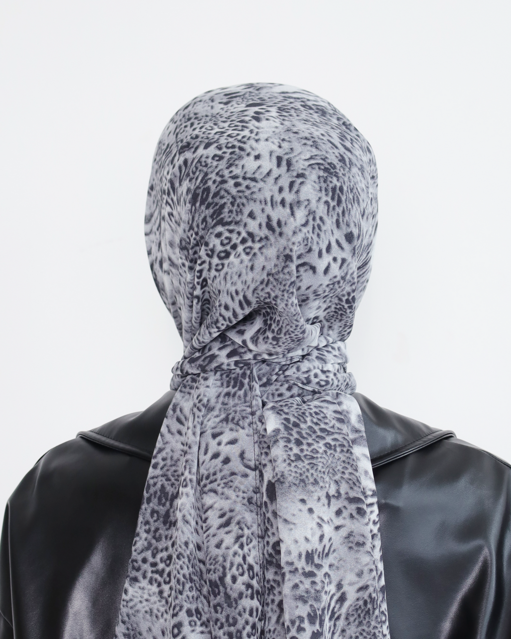 (NO INNER) ANIMARA PRINTED SHAWL IN ASHMERE