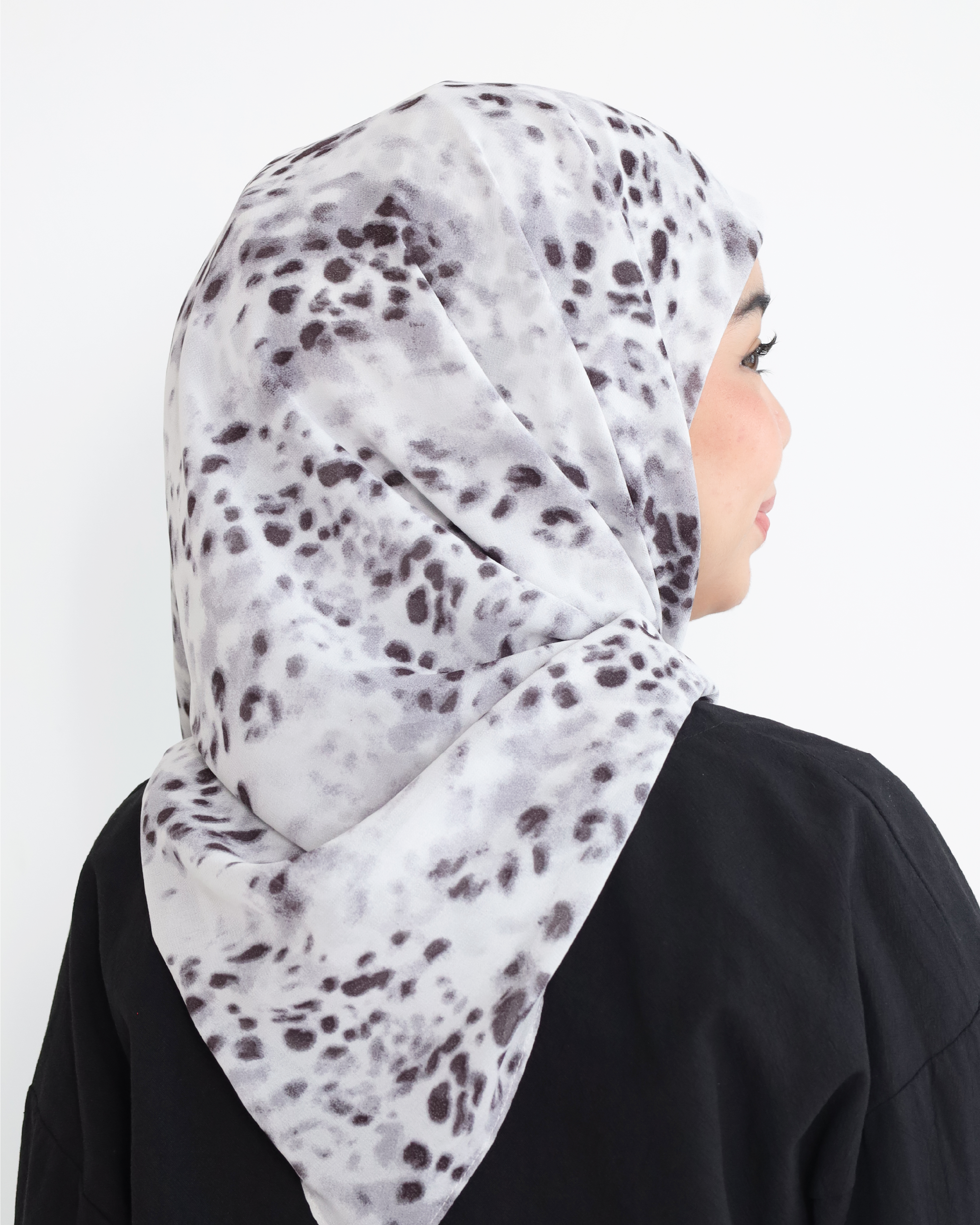 (NO INNER) ANIMARA PRINTED BAWAL IN SILVERA
