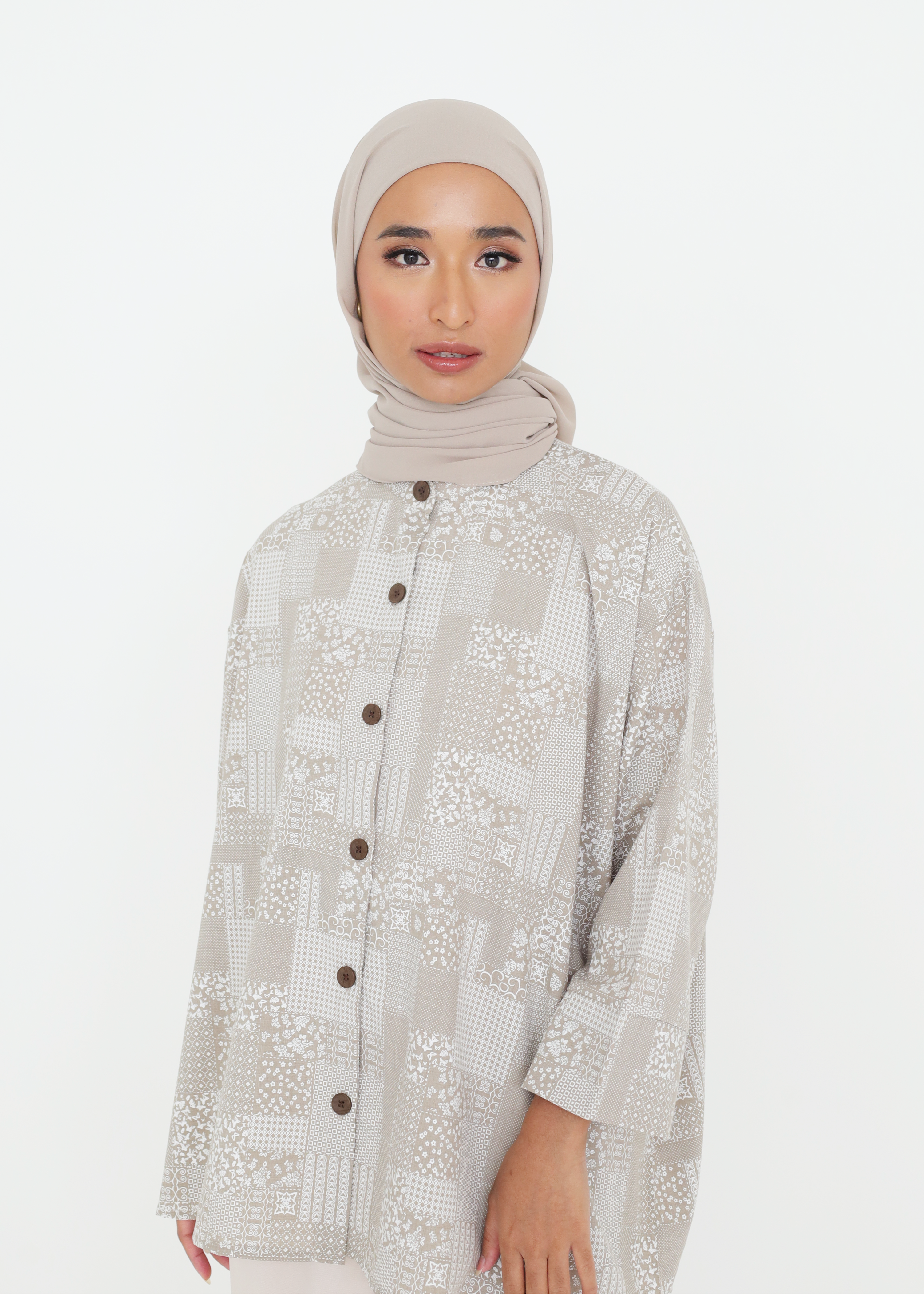 LAYANG SELESA TOP IN BROWN GRID