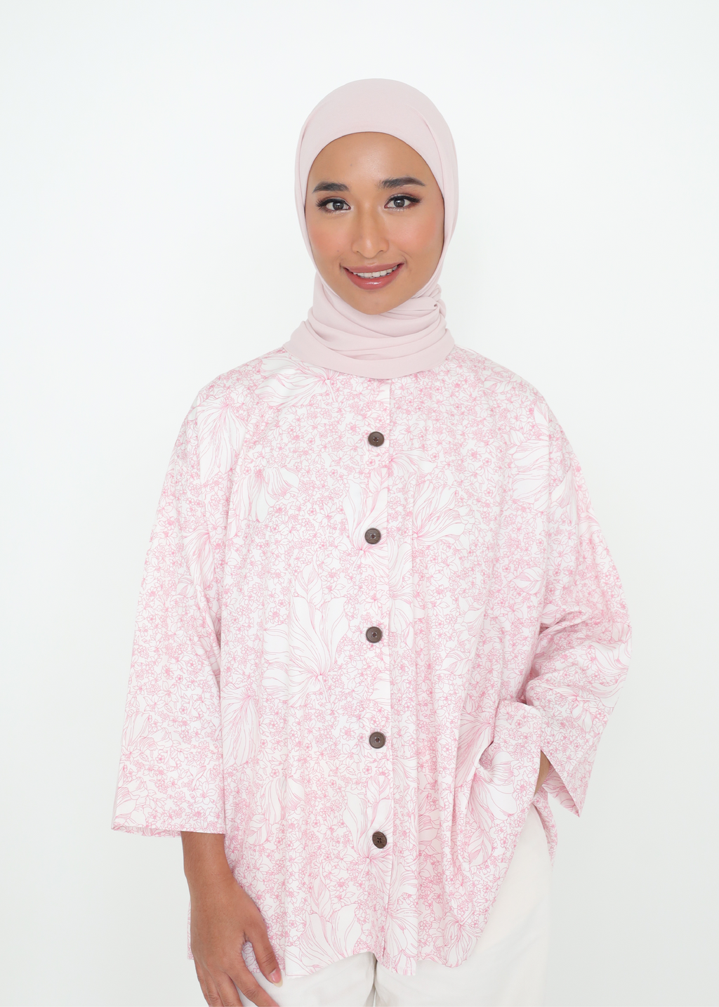 LAYANG SELESA TOP IN FLOWER PINK