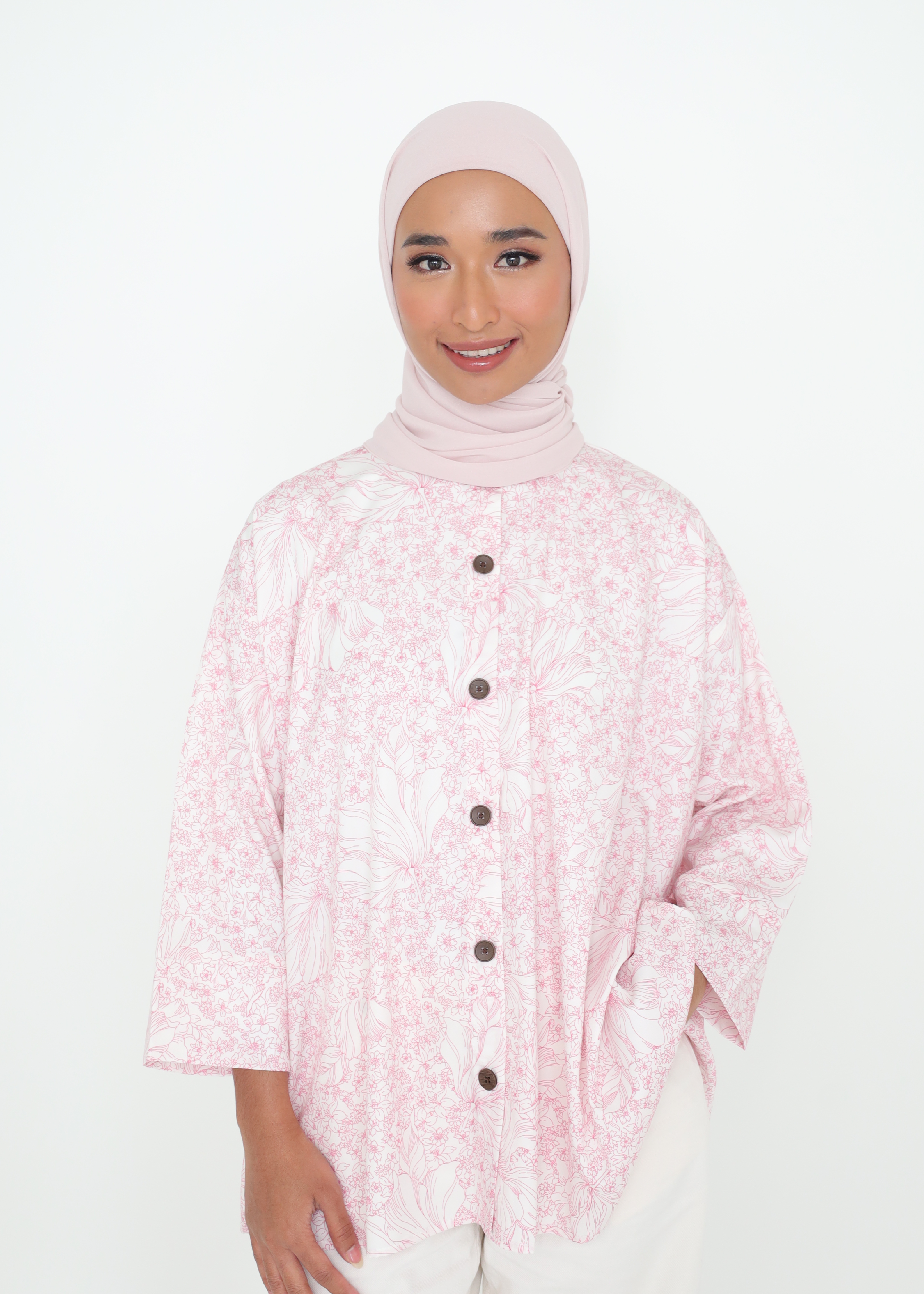 LAYANG SELESA TOP IN FLOWER PINK