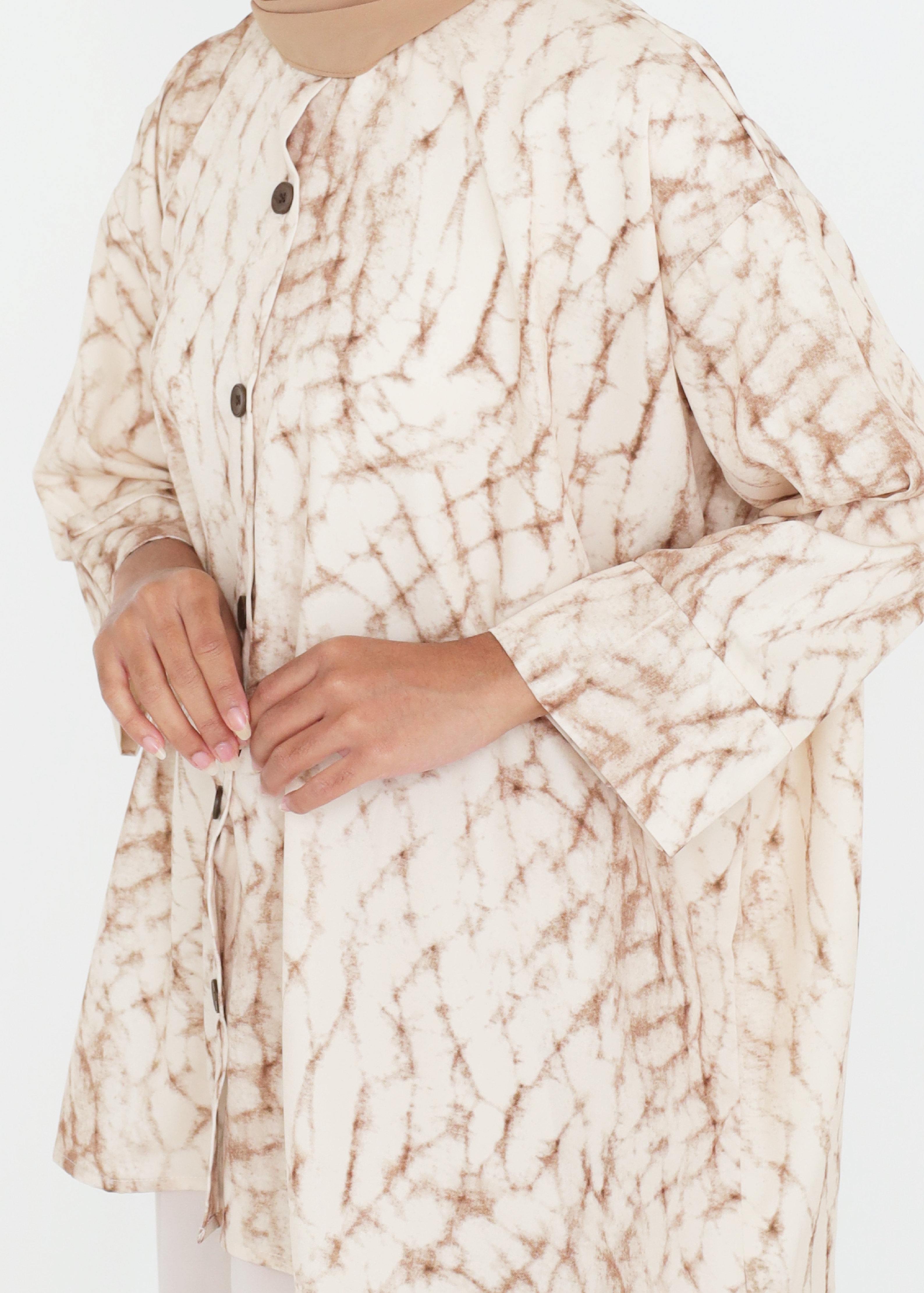 LAYANG SELESA TOP IN MARBLE BRICK