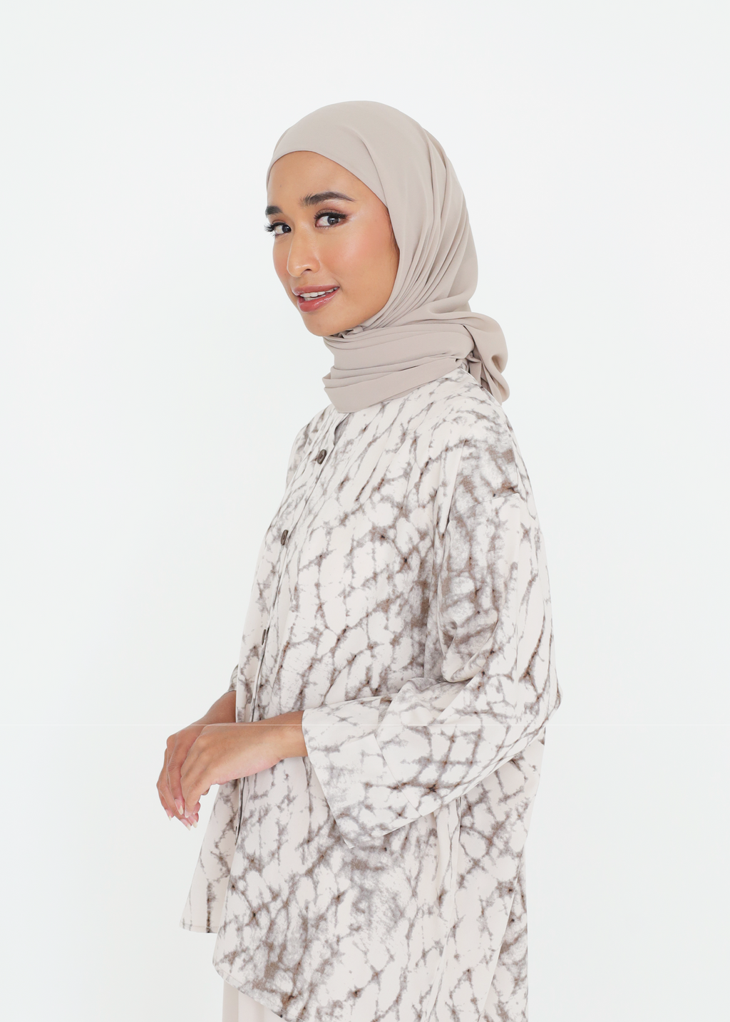 LAYANG SELESA TOP IN MARBLE NUDE