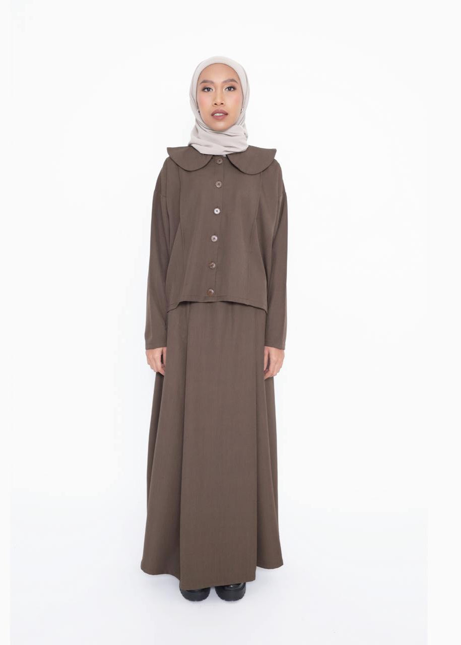 CORE CASUAL IN OLIVE BROWN