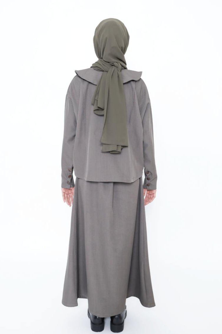 CORE CASUAL IN FOREST GRAY