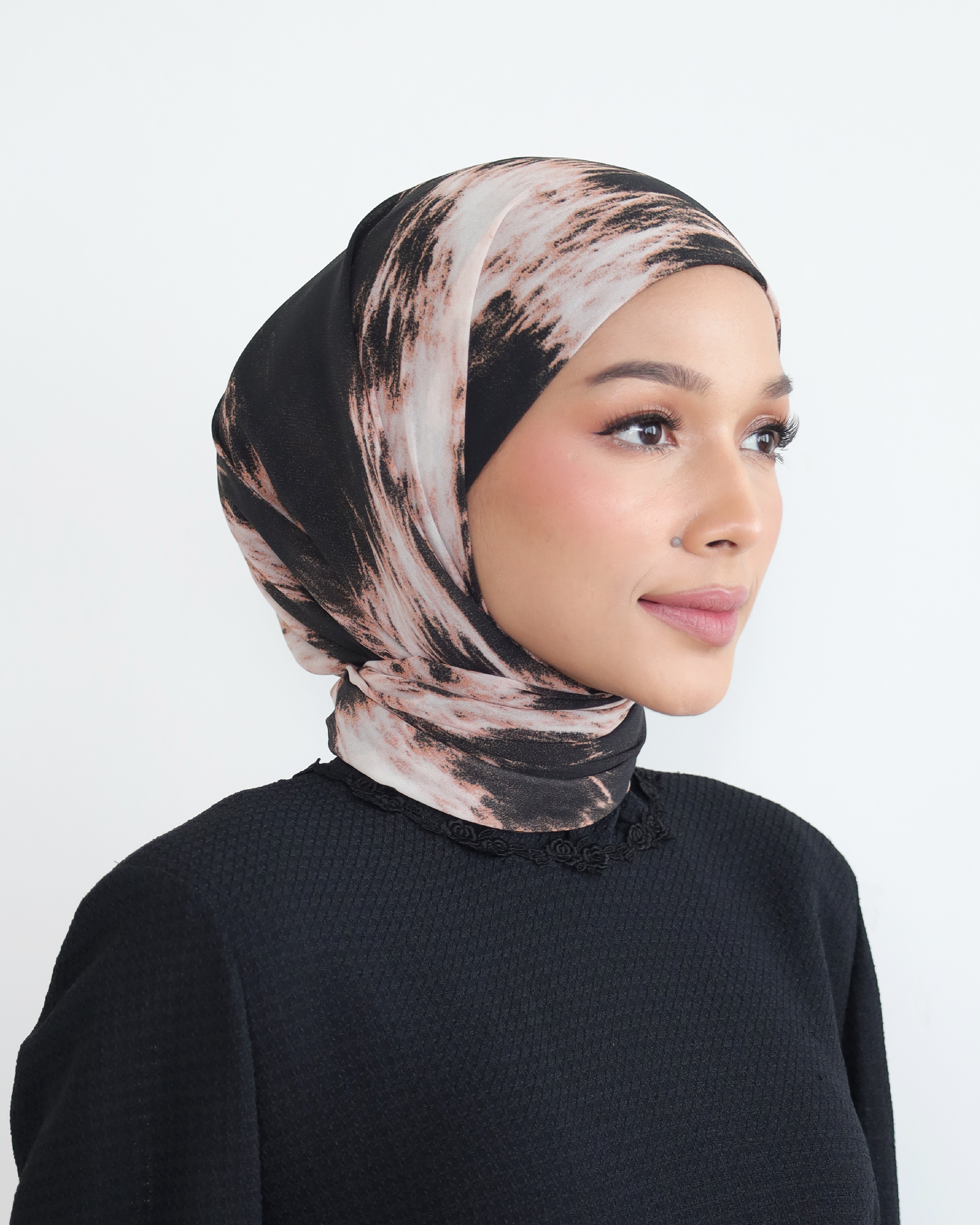 ANIMARA INSTANT PRINTED BAWAL IN SABLE