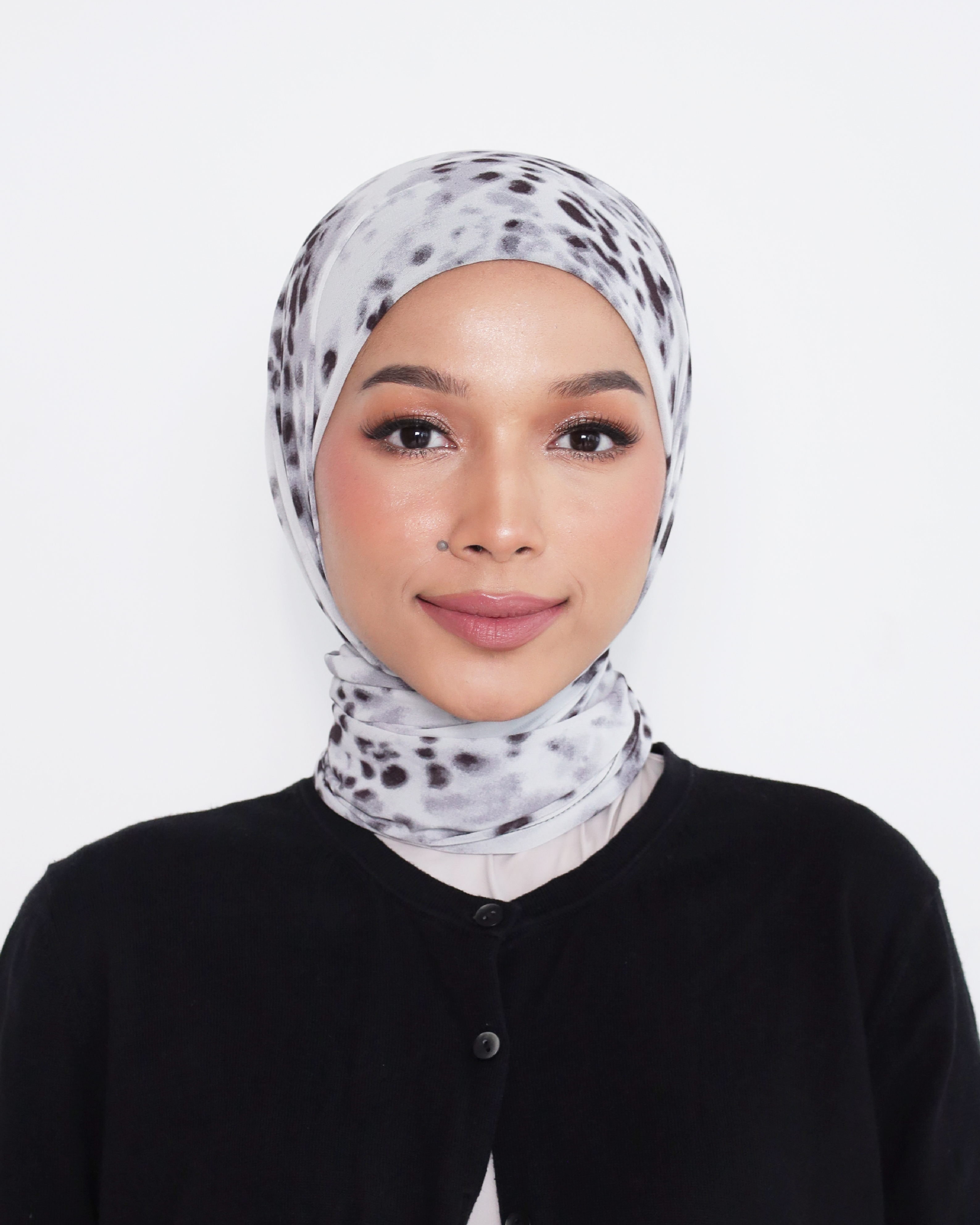 ANIMARA INSTANT PRINTED BAWAL IN SILVERA